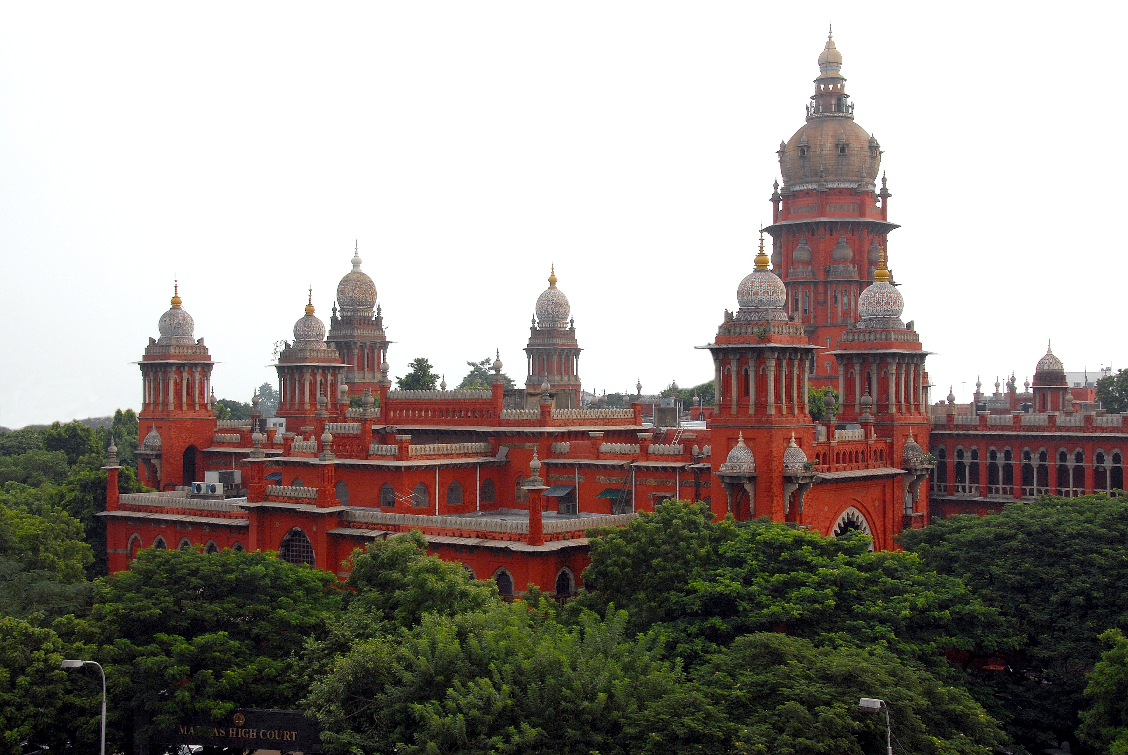 Madras High Court Chuan Hindu Temple Bul Hnaia Biakin Chu Sak Chhunzawm a Phalsak
