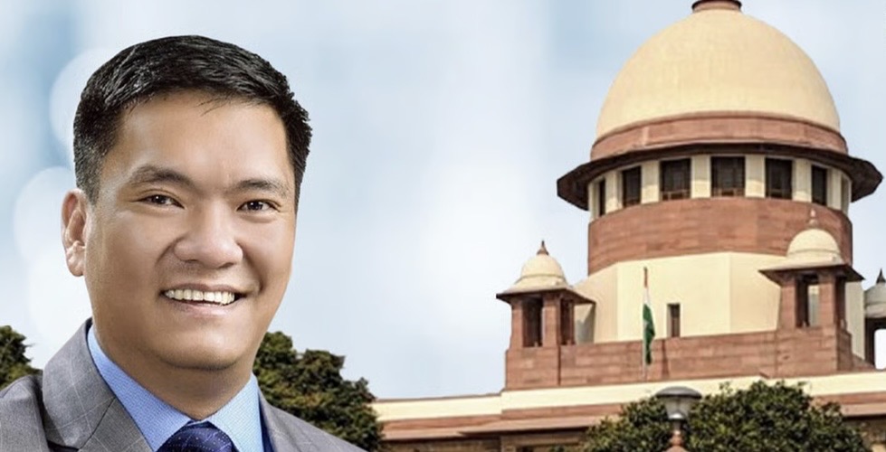 Arunachal Pradesh CM Pema Khandu Eiruk Thubuai Chhuinaa Sorkar-in An Thawhpui That Loh Avangin Supreme Court-in Arunachal Chief Secretary Leh Home Secretary Te Court-a Inlan Turin A Ko